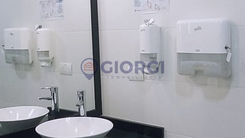 Cra. 38 N. 51-11 EDIFICIO TORRE UNO A 