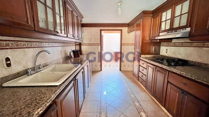 Cl. 74 # 55-165  Conjunto Rincon del Lago