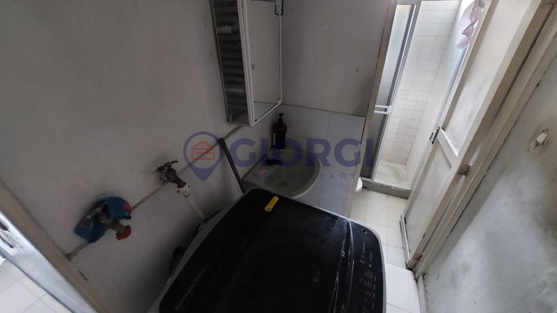 CR 8 Con cl 9N
