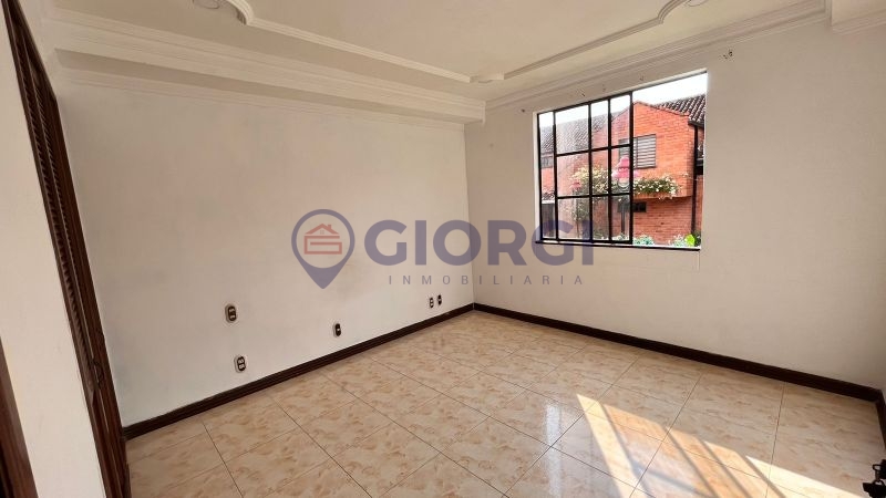 Cl. 74 # 55-165  Conjunto Rincon del Lago