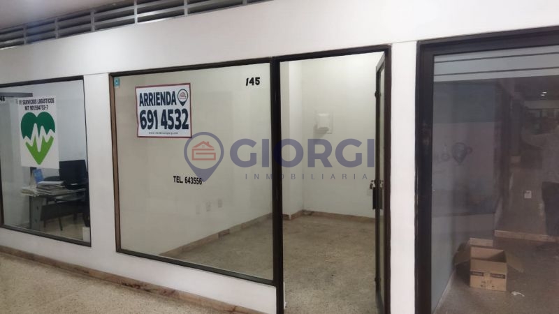 Cra. 33 con Cl. 47