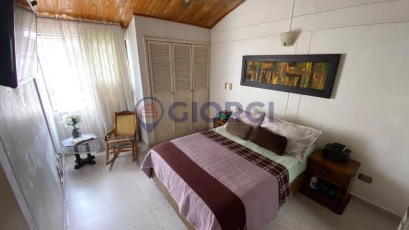 Avenida 87 N. 30-145