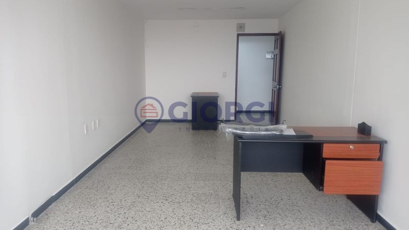 Cl. 35 con Cra 16 Centro